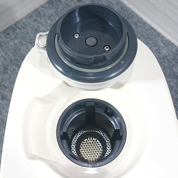 サキナピノ saqina pino エステ 美顔器 スチーマー テスラ クリーナー